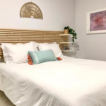 Your Cozy Downtown Home - Apartment Larissa Buitenkant foto